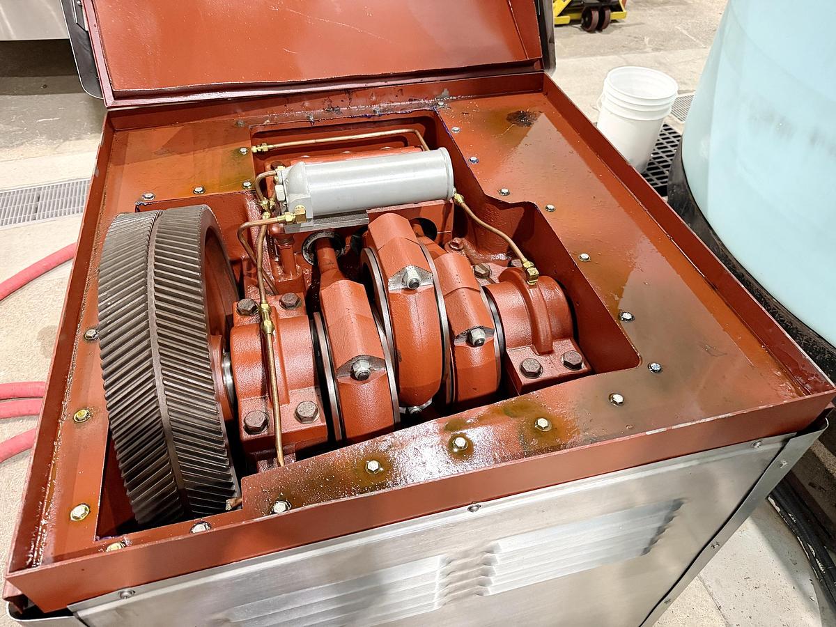 Used Used APV-Gaulin MC18-3TPS High-Pressure Sanitary Homogenizer