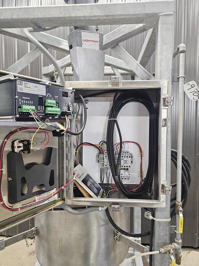 Used Amplio Auction - Lot 51 Stainless steel mixing tank