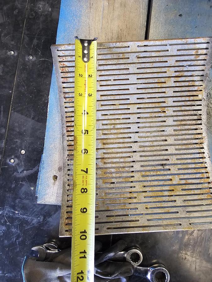 Used Used Schutte Hammer Mill, Swinging Hammers, 10 HP