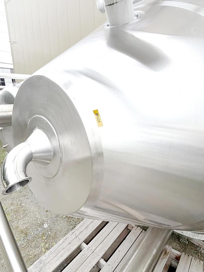 Used Used 5580 Gallon Jacketed Tank, 304 Stainless Steel