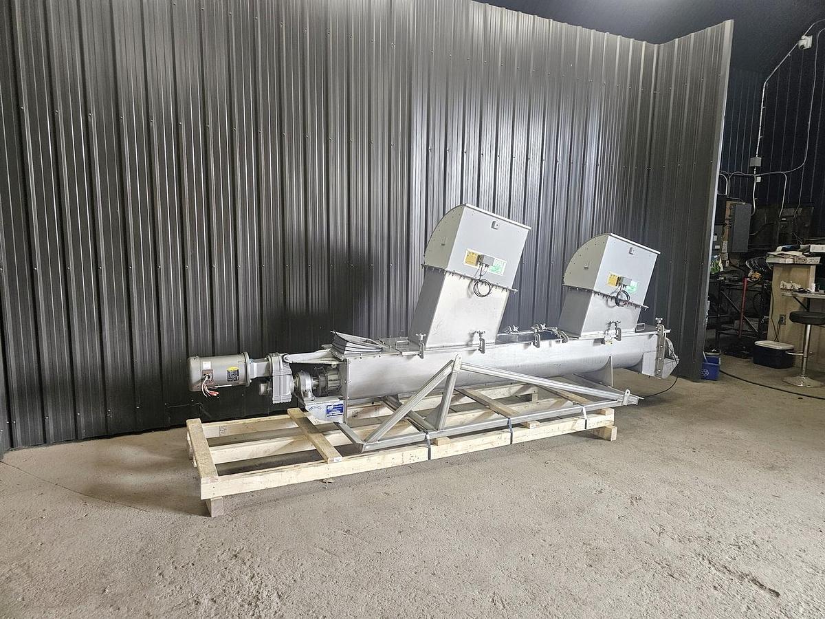 Used Harry Davis NY - Lot 423 - Hayes & Stolz Ribbon Conveyor