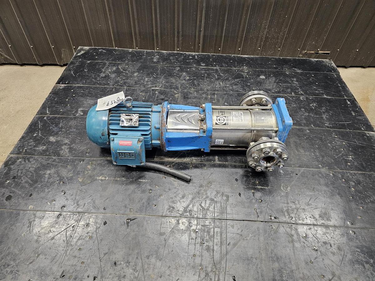 Used Used Goulds Centrifugal Inline Pump, 2'' x 2'', 5 HP