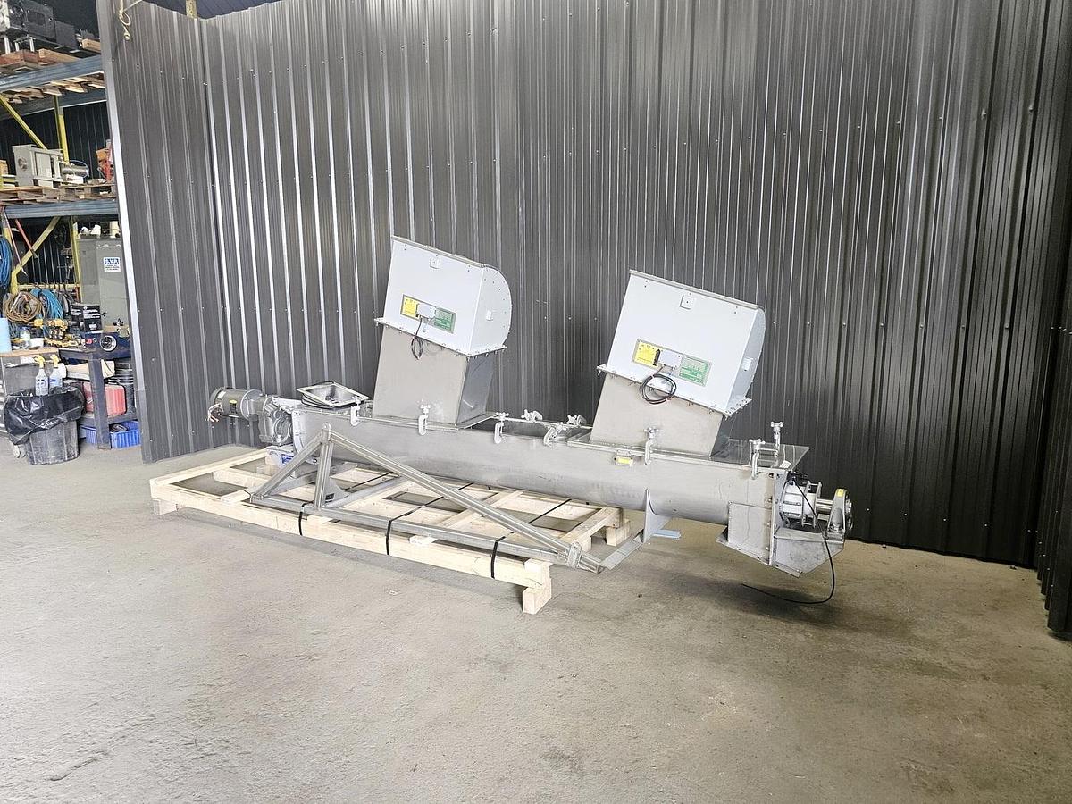 Used Harry Davis NY - Lot 423 - Hayes & Stolz Ribbon Conveyor