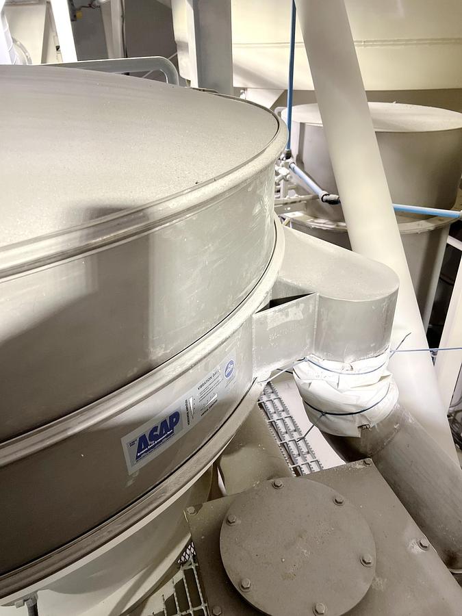 Used Used Sweco Vibrating Screen, 60''