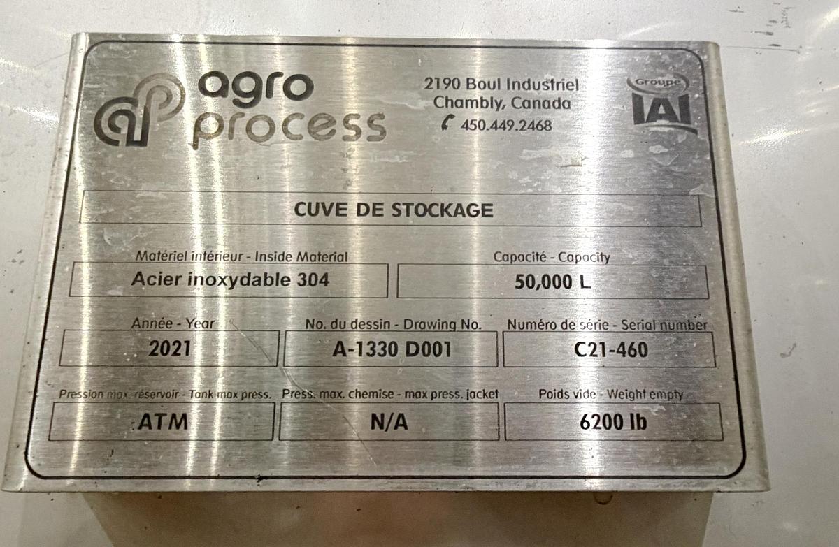 Used Used 13,208 Gallon Tank, 304 Stainless Steel