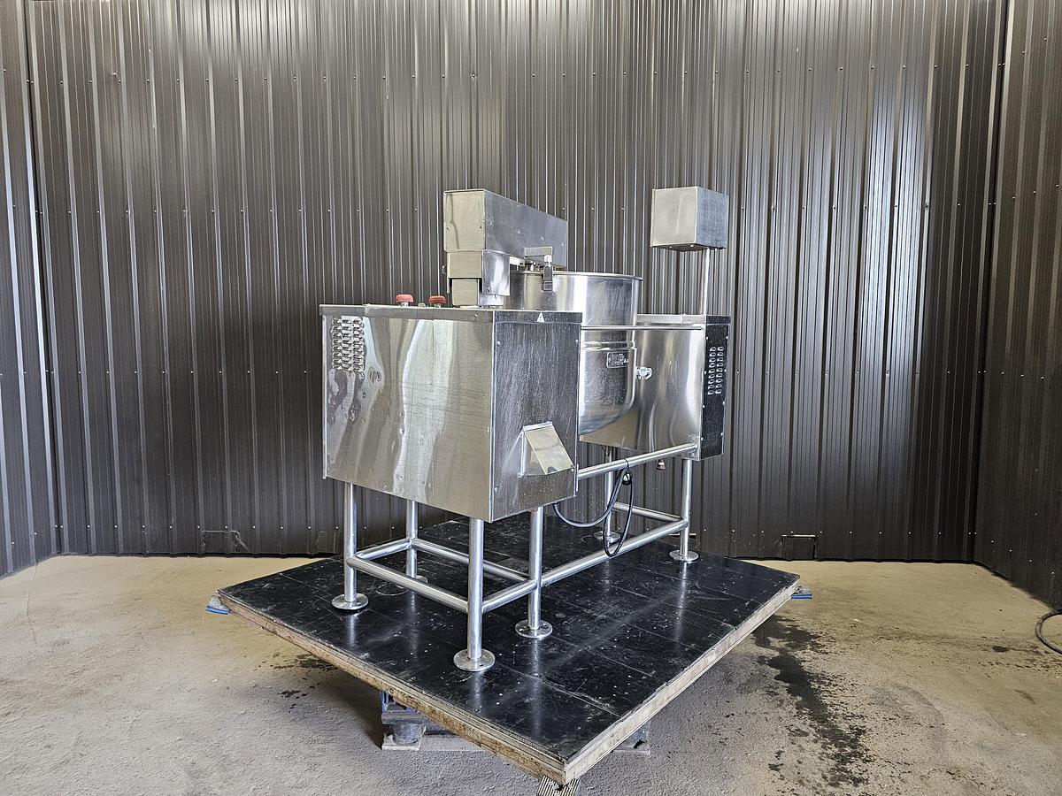 Used Felix Compound - 80 gallon kettle with scrape agitation