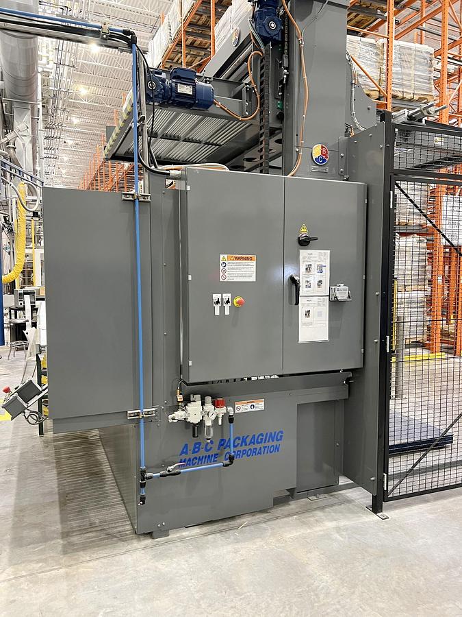 Used Used ABC Machinery Semi-Automatic Bag Palletizer, with Conveyors & Floor Scale