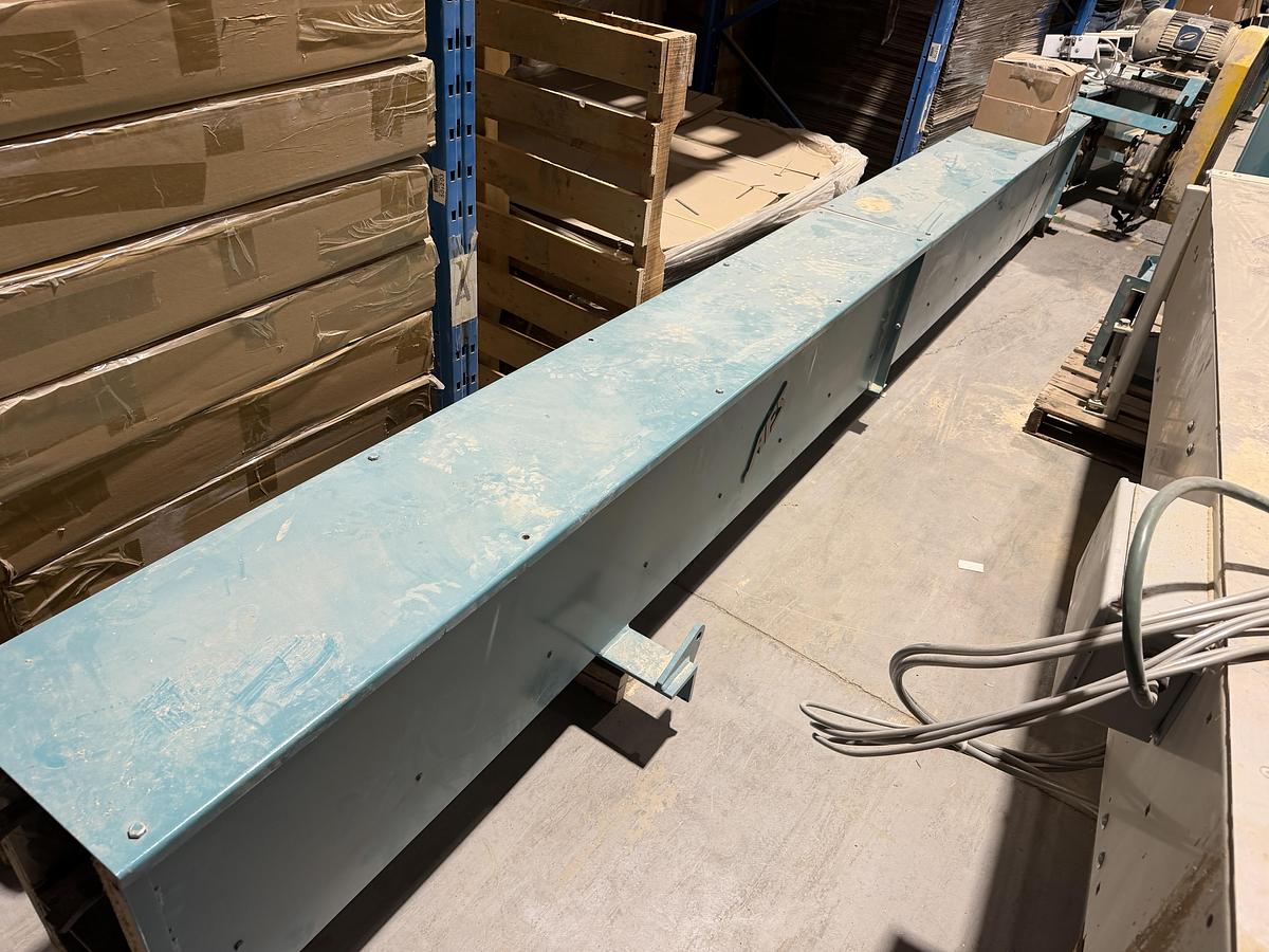 Used Used AFS Ribbon/Paddle Blender, 100 Cubic Feet, With Infeed & Outfeed Drag Conveyors