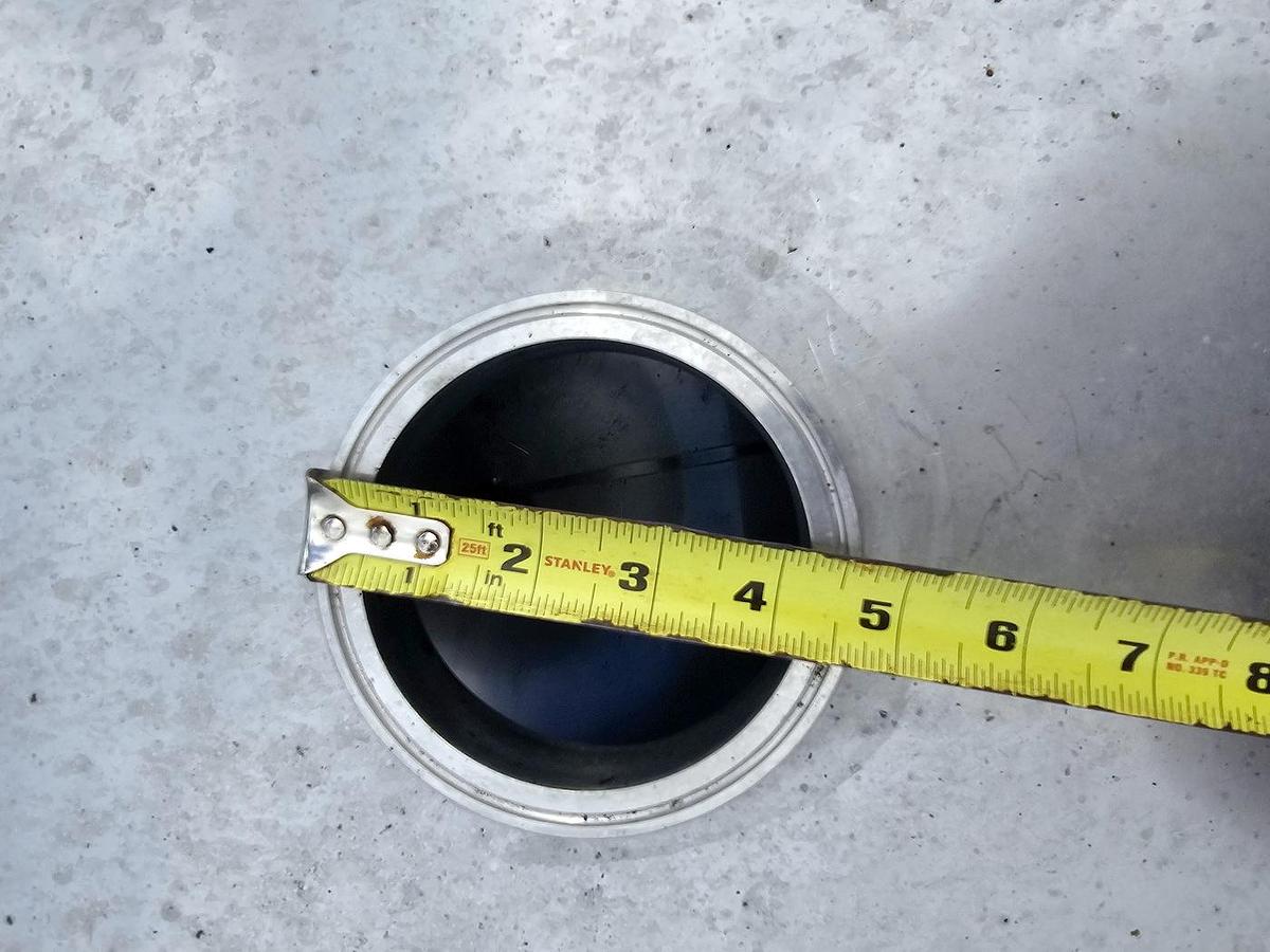 Used Used 5280 Gallon Tank, 304 Stainless Steel