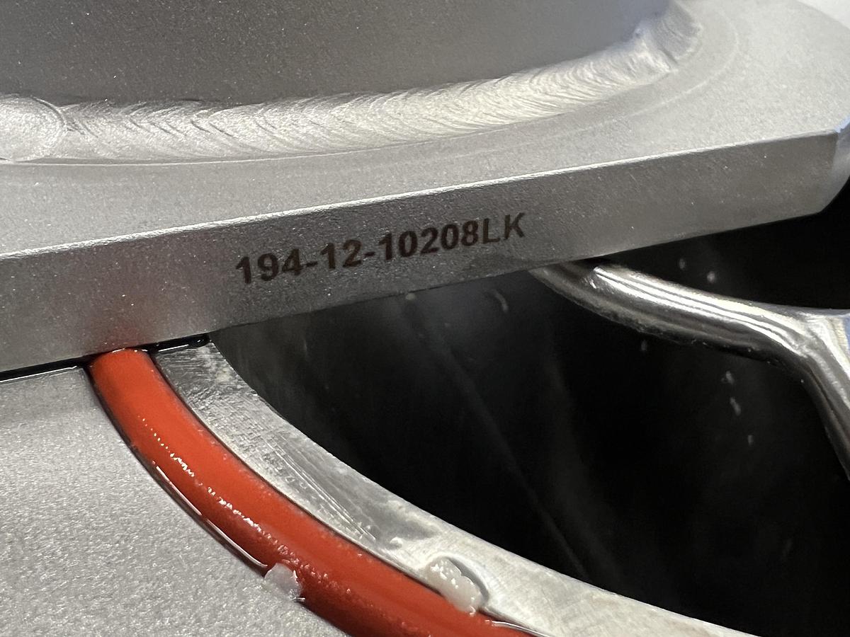 Used Used Quadro Comil, Model 194