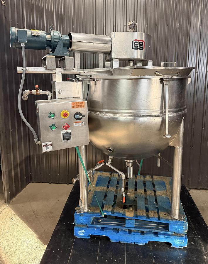 Used Used 200 Gallon Lee Industries Jacketed Kettle, Stainless Steel, With Scrape Agitation