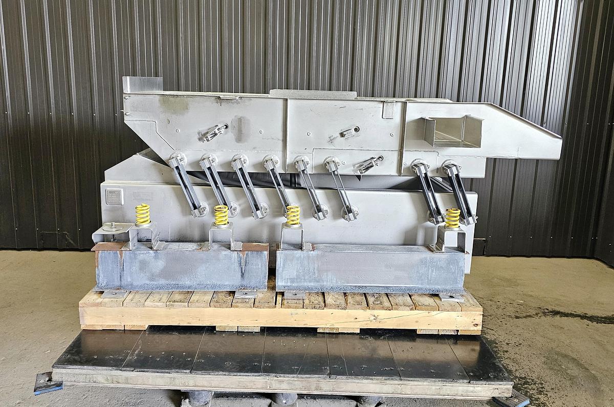 Used TCL Auction - Maple Leaf Foods - Ontario - Lot 61 - conveyor