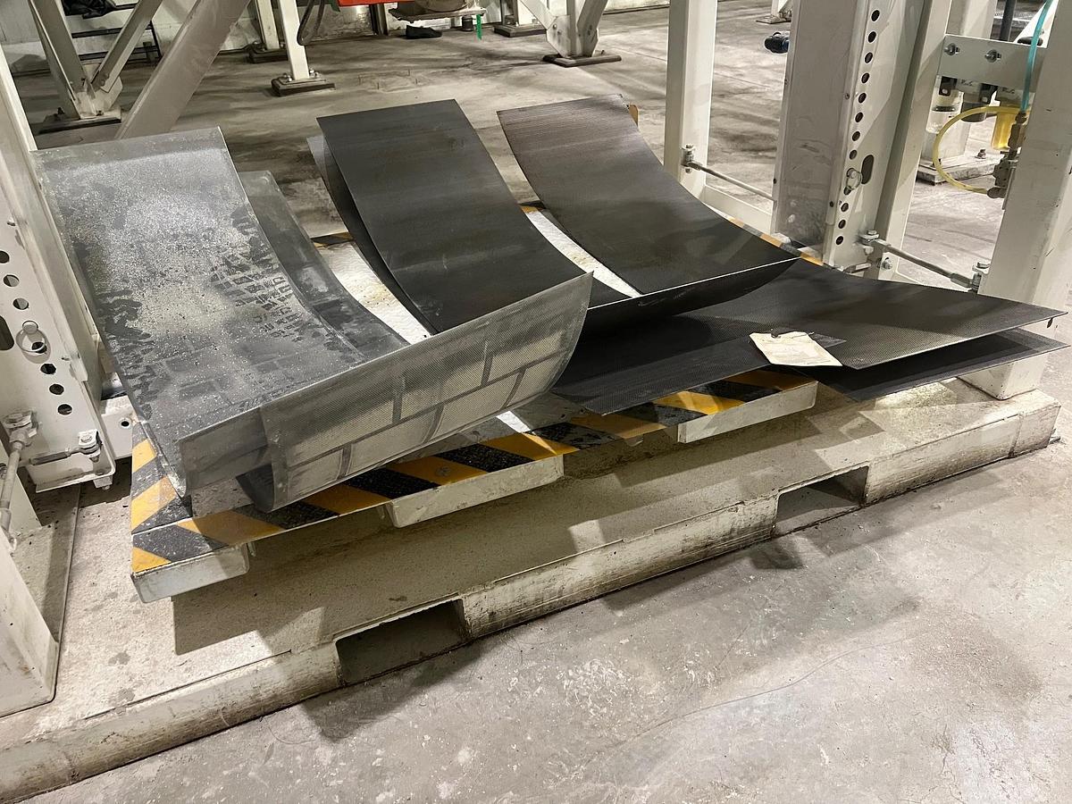 Used Used CPM Roskamp Champion 125 HP Hammermill, With Rotary Feeder