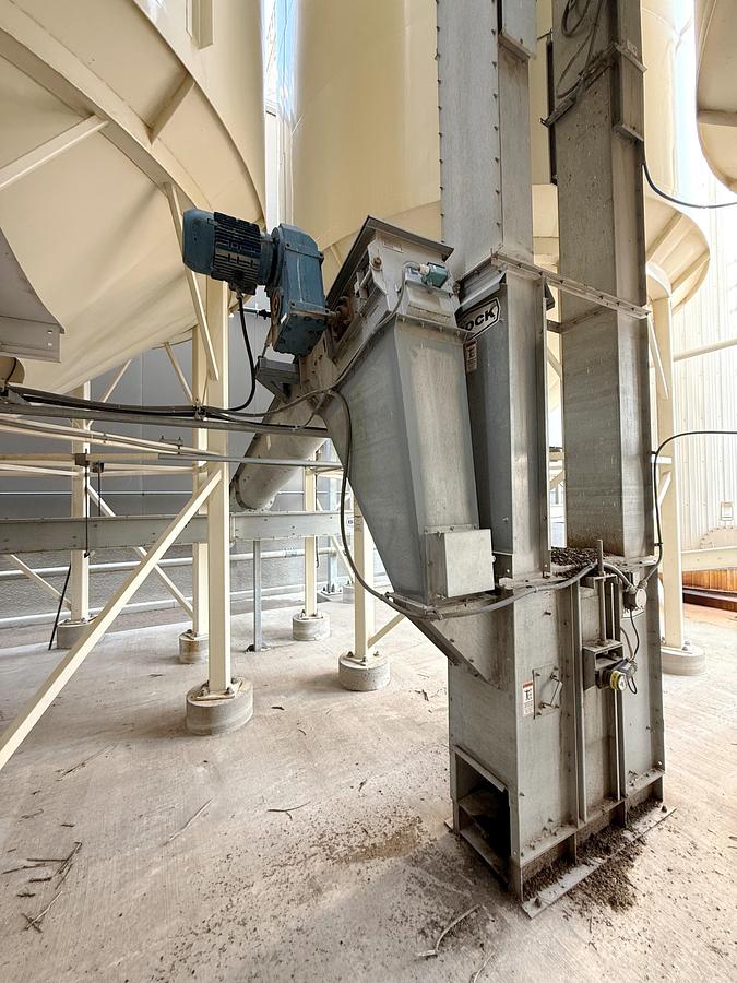 Used Used Complete Grain Receiving System