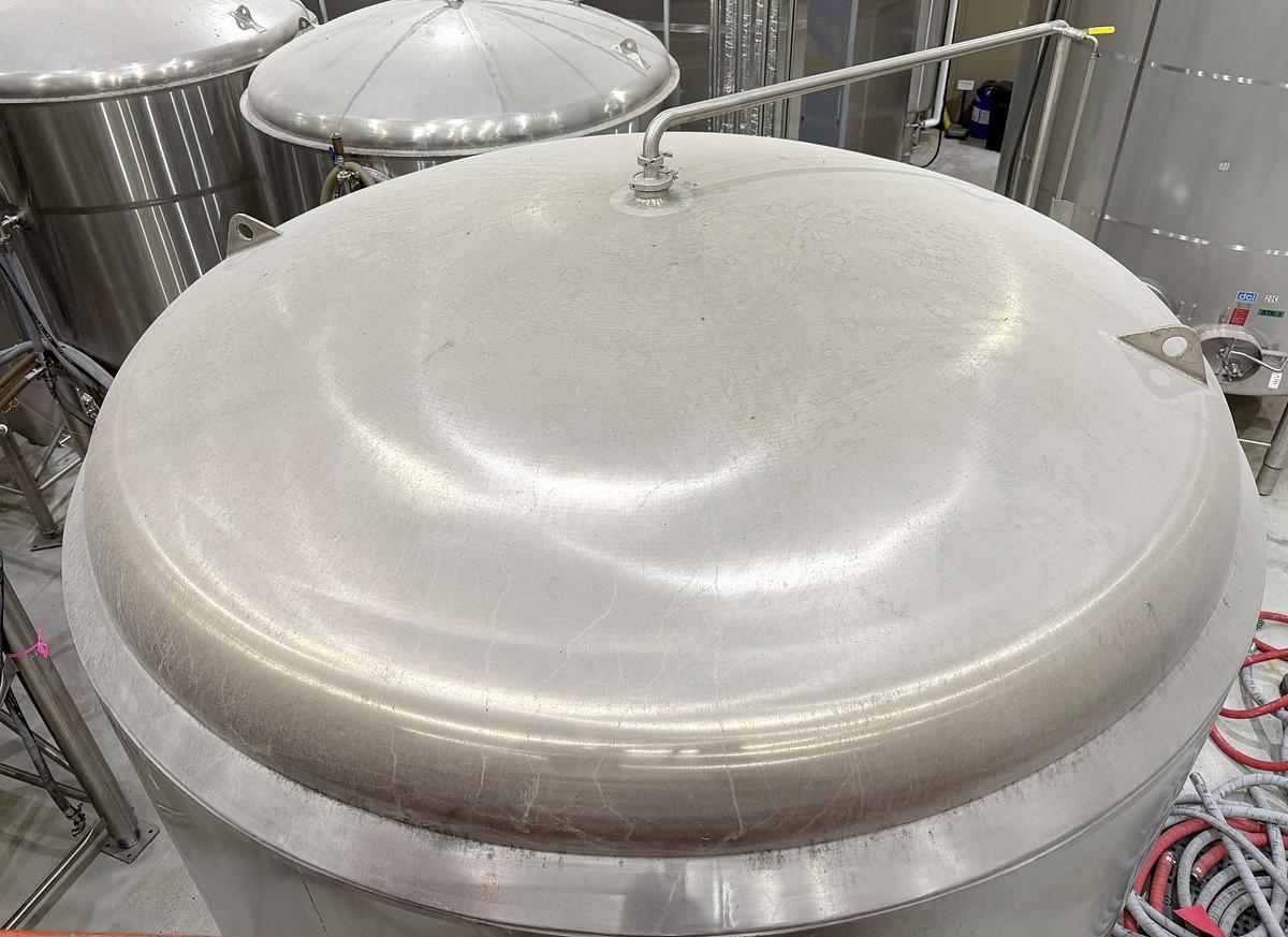 Used Used 5500 Gallon Feldmeier Jacketed Tank (Reactor), 304 Stainless Steel