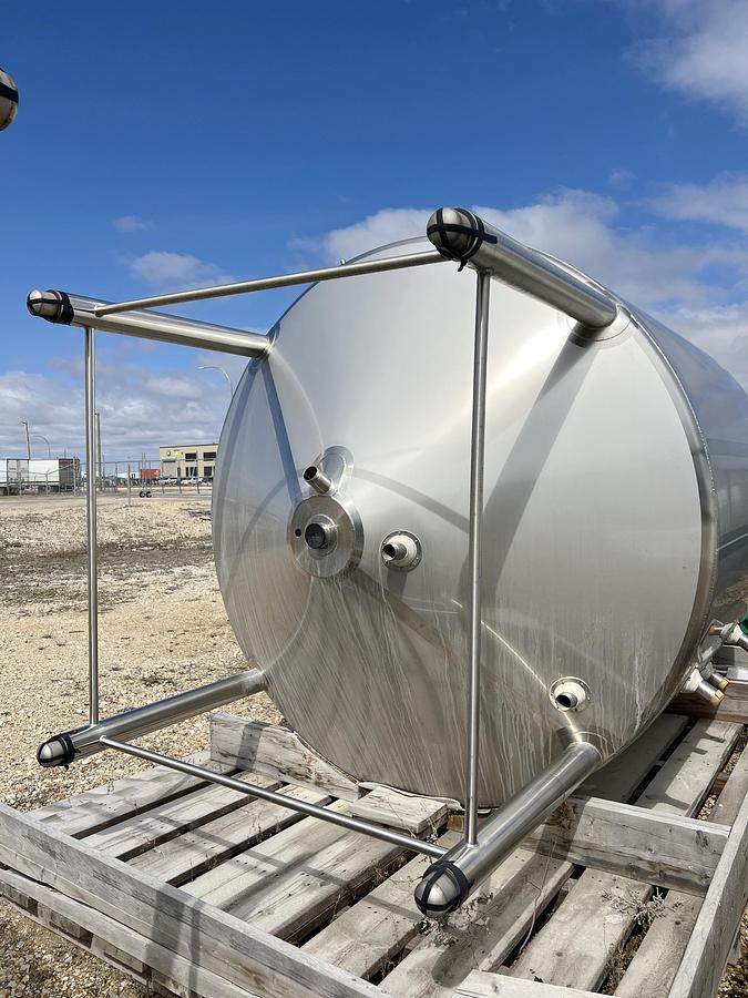 Used Unused 2500 Gallon Jacketed Tank, 316L Stainless Steel, With Scrape Agitation
