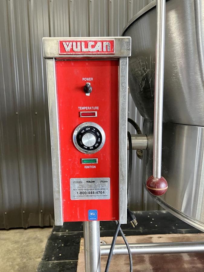 Used Used Hobart 35 Gallon Tilting Kettle, Stainless Steel, Gas Fired