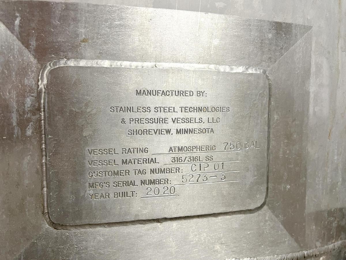 Used Used 750 Gallon Tank, 316L Stainless Steel