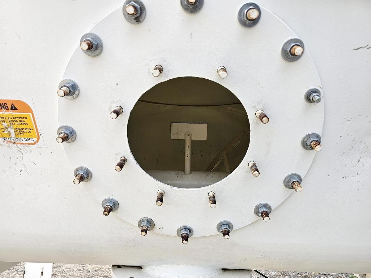 Used Hopper with screw valve