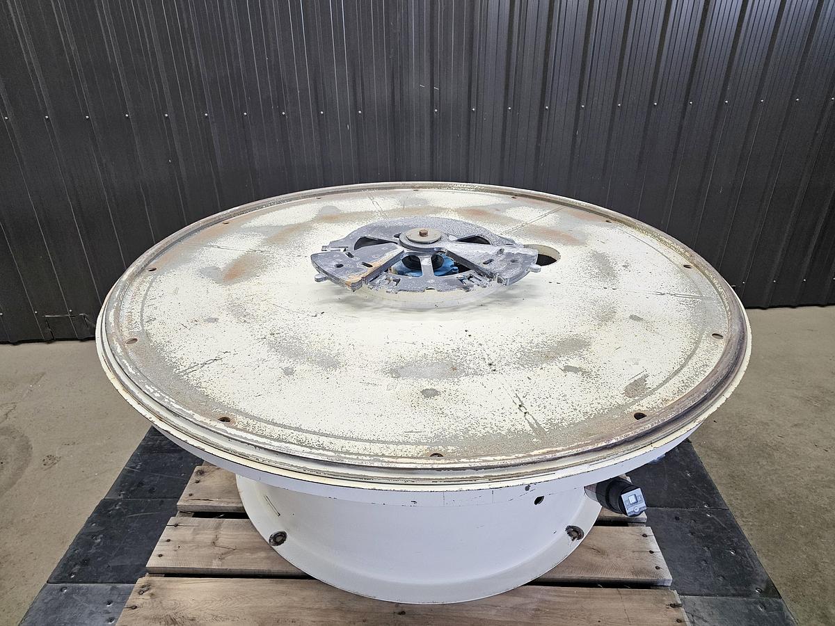 Used Used Sweco Vibrating Screen, 60''