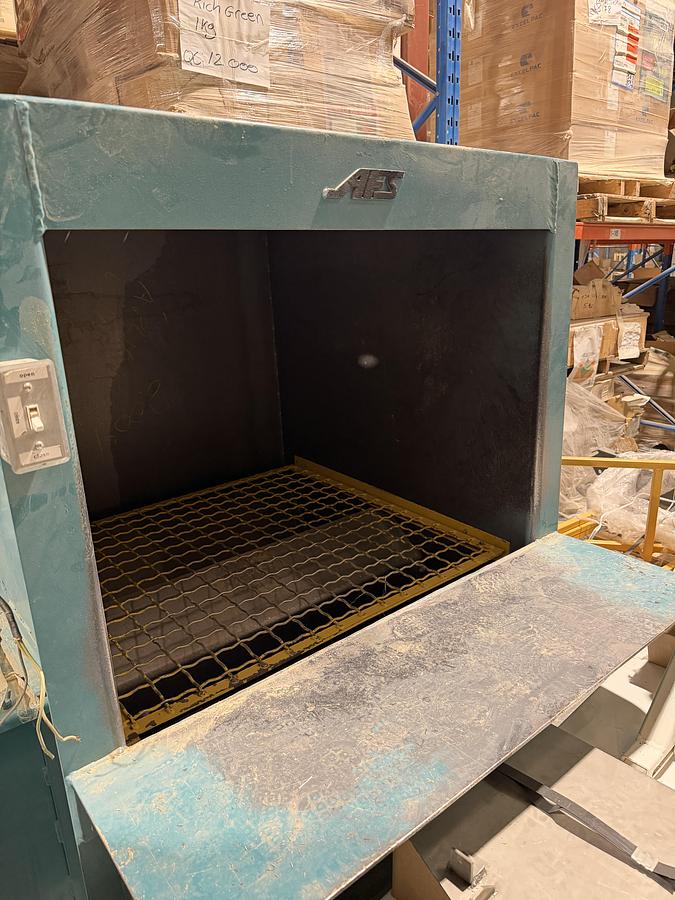 Used Used AFS Ribbon/Paddle Blender, 100 Cubic Feet, With Infeed & Outfeed Drag Conveyors