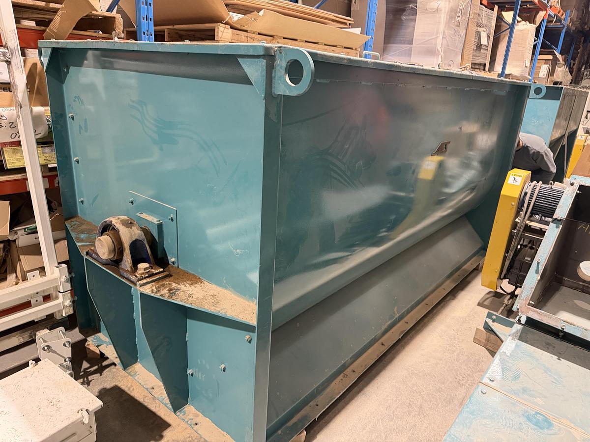 Used Used AFS Ribbon/Paddle Blender, 100 Cubic Feet, With Infeed & Outfeed Drag Conveyors