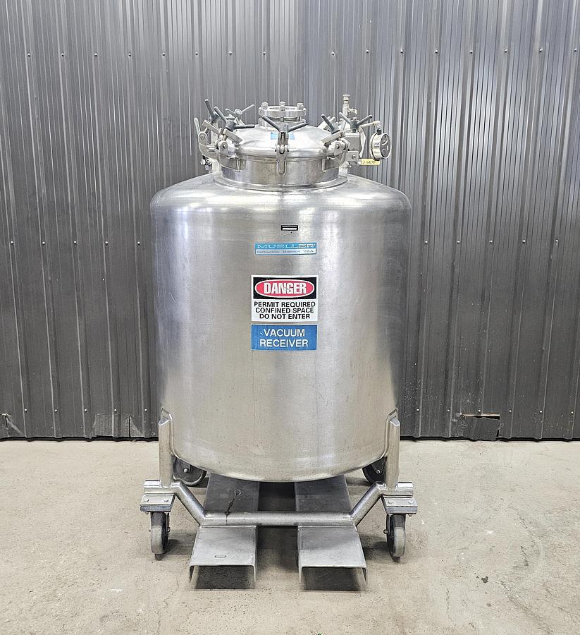 Used Used 275 Gallon Vessel
