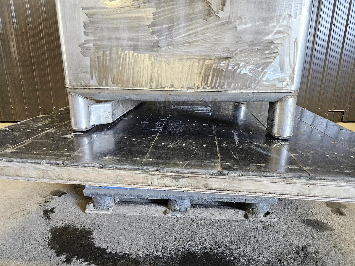 Used Used 350 Gallon IBC Tank (Tote), 304 Stainless Steel