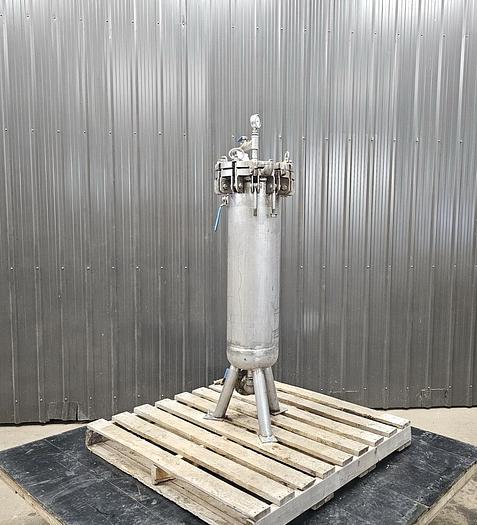 Used USED FILTER, BASKET TYPE, 2" INLET/OUTLET, STAINLESS STEEL