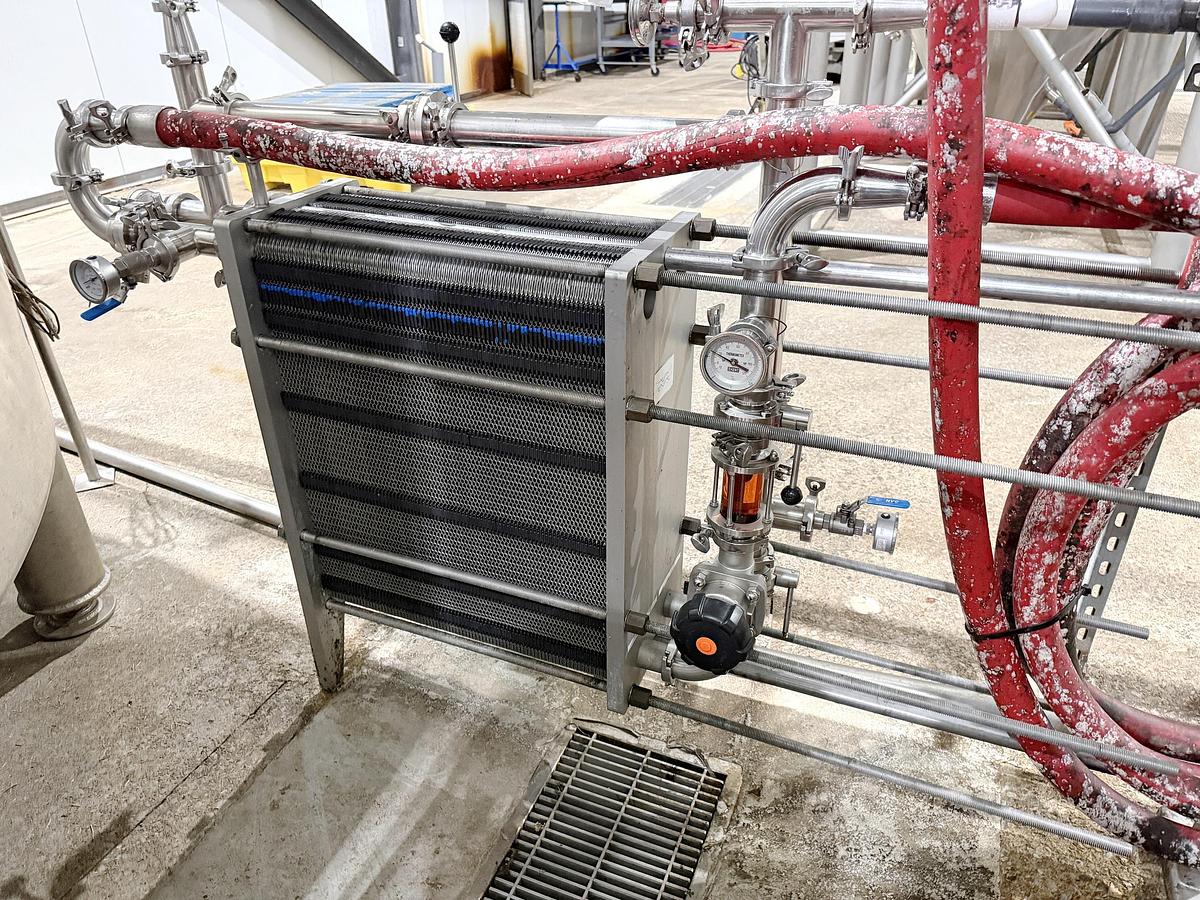 Used Used Alfa Laval Plate Heat Exchanger, Stainless Steel, 254 Sq.ft.