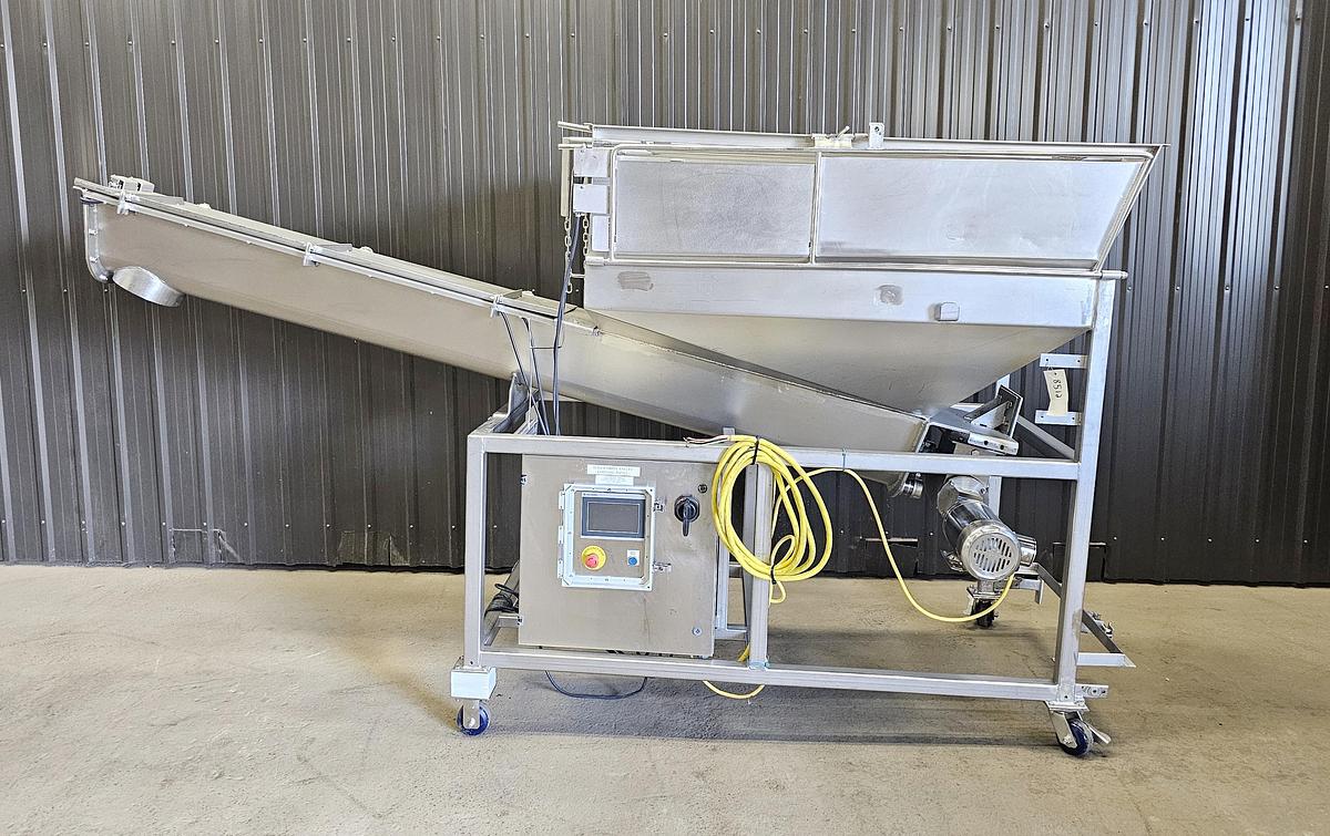 Used TCL Auction - Maple Leaf Foods - Ontario - Lot 21 - Screw Conveyor
