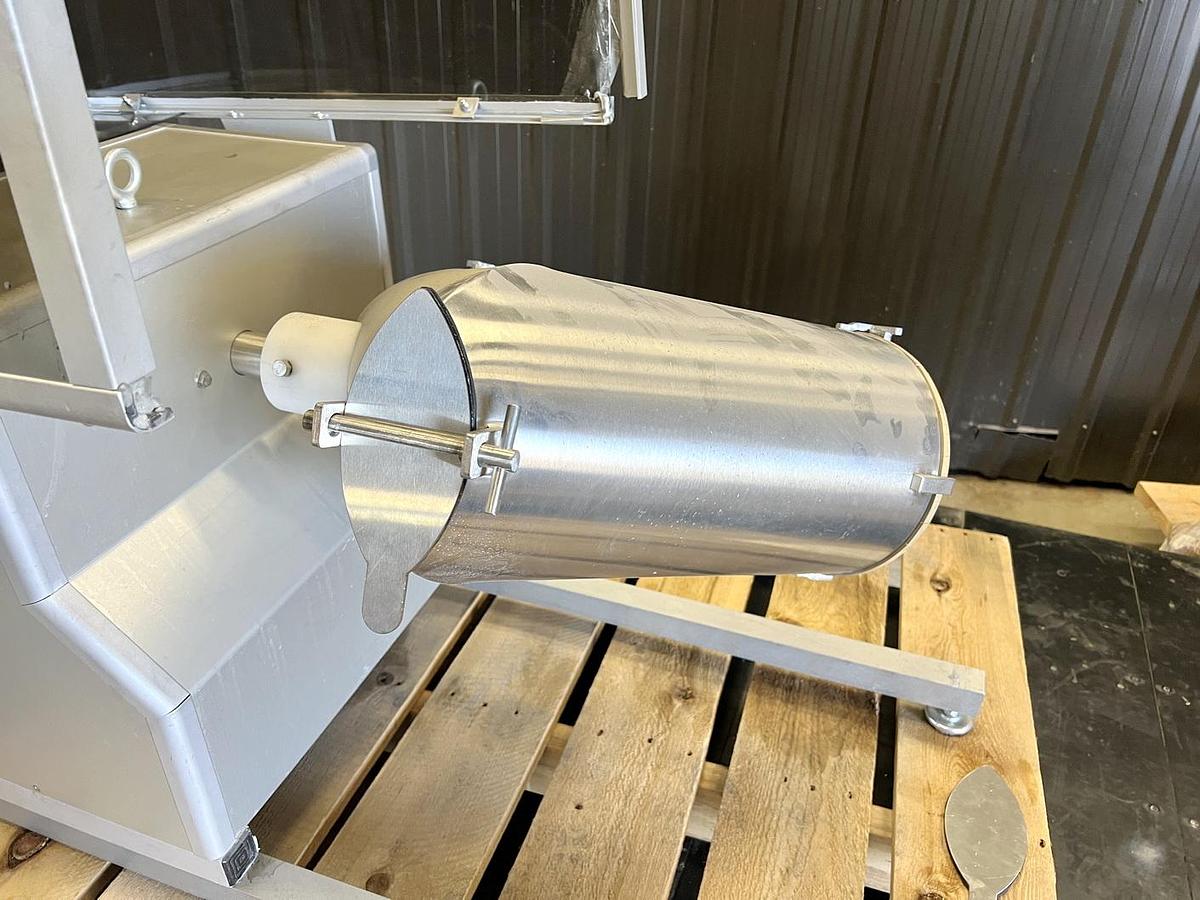 Used Used Patterson Kelley Twin Shell Blender, Lab Blender