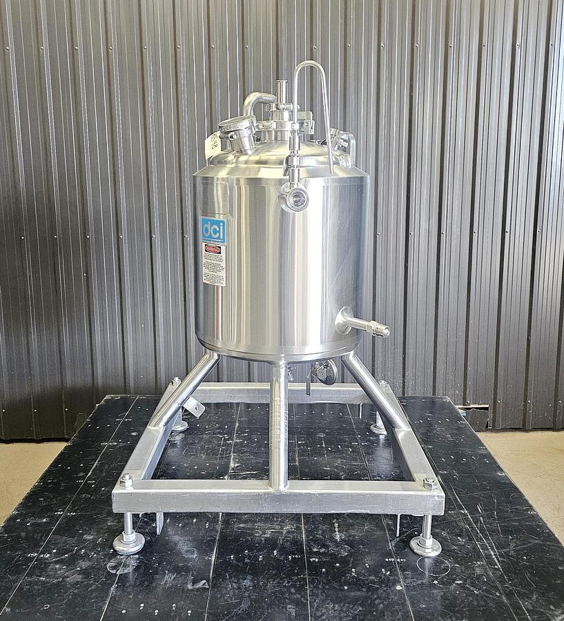 Used Heritage Global Auctions (Hagerstown MD) Lot 741 - Tank