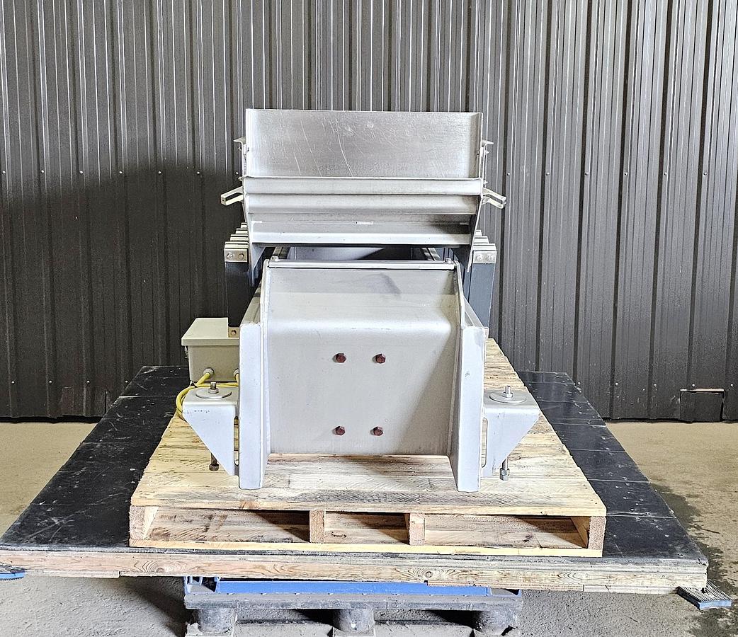 Used TCL Auction - Maple Leaf Foods - Ontario - Lot 61 - conveyor