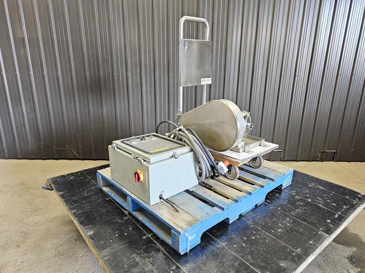 Used Used Waukesha Rotary Lobe Pump, Model 18, 1.5 HP