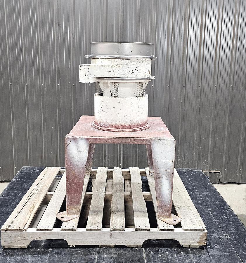 Used Used Sweco 36'' Screen 18''