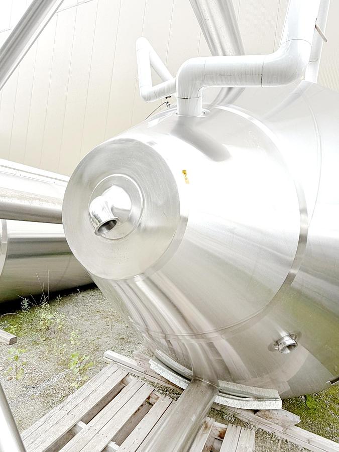 Used Used 5580 Gallon Jacketed Tank, 304 Stainless Steel