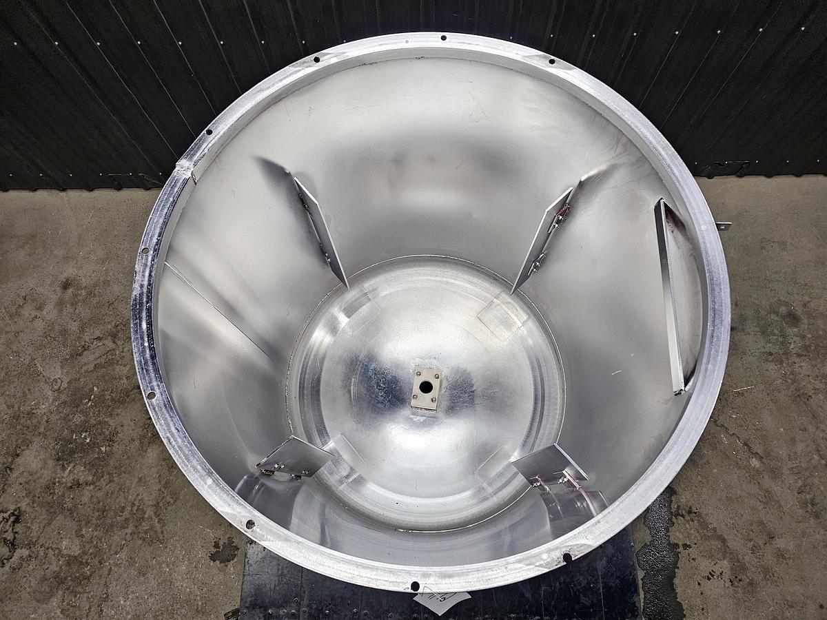 Used Used 275 Gallon Tanks, Stainless Steel