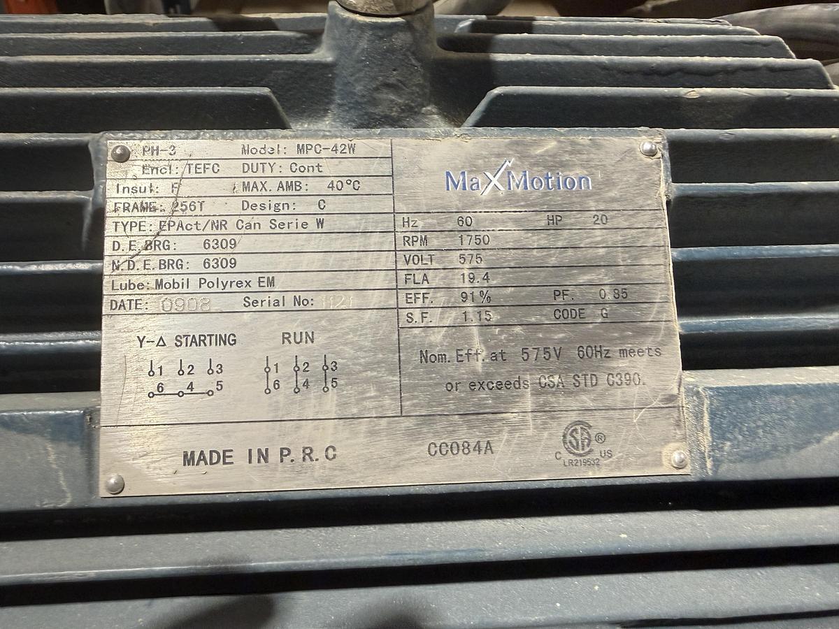 Used Used AFS Ribbon/Paddle Blender, 100 Cubic Feet, With Infeed & Outfeed Drag Conveyors