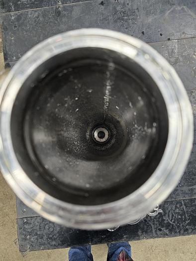 Used USED FILTER, BASKET TYPE, 1.5" INLET/OUTLET, STAINLESS STEEL, JACKETED