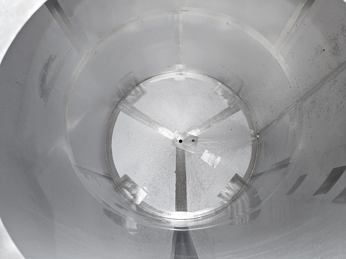 Used Used ADI Laval 2100 Gallon Tank, 304 Stainless Steel