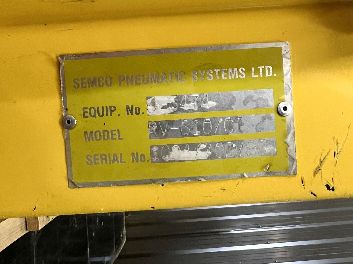 Used Used Rotary Air Lock Valve, 8" X 8", with Lump Breaker