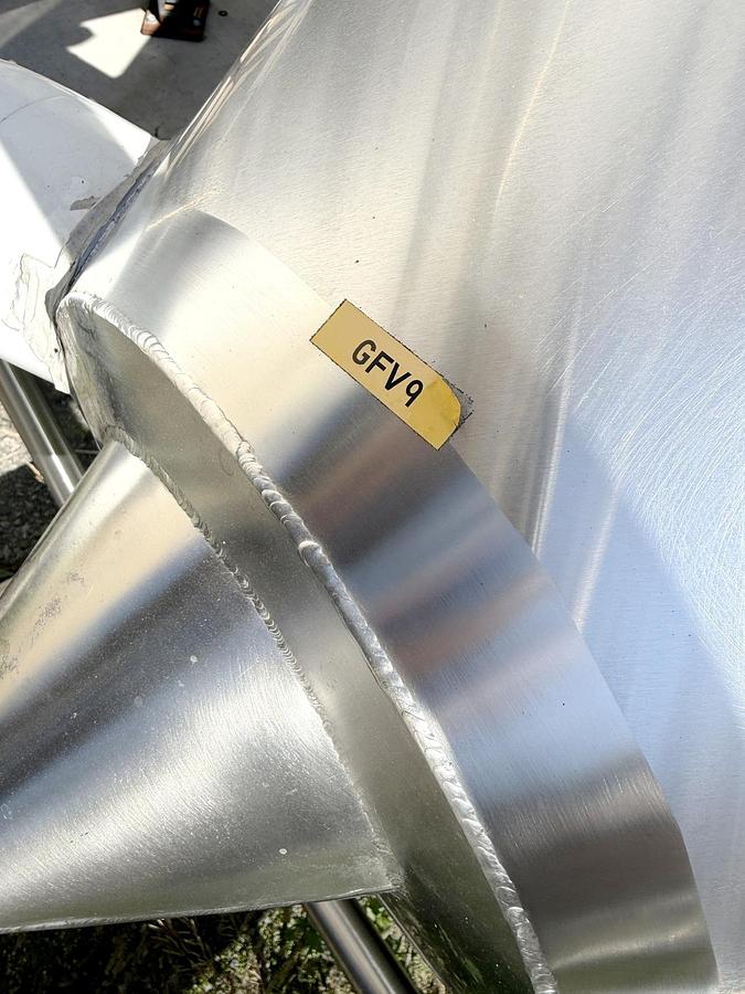 Used Used 2480 Gallon Jacketed Tank, 304 Stainless Steel