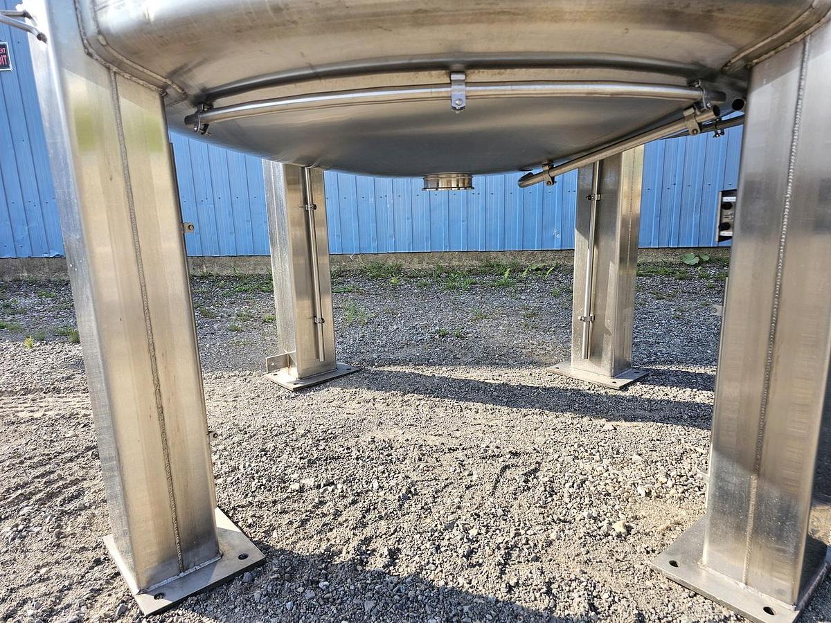 Used West Auction California - Lot A-1002 2500 gallon jacketed mix tank