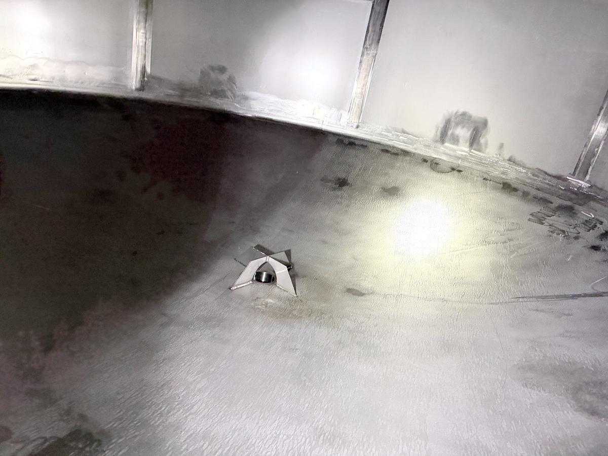 Used Used 13,208 Gallon Tank, 304 Stainless Steel, With Heat Exchanger & Pump