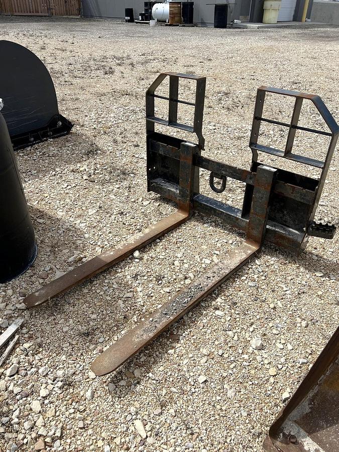 Used Used 2016 New Holland Compact Track Loader, Model C232 With Three Attachments