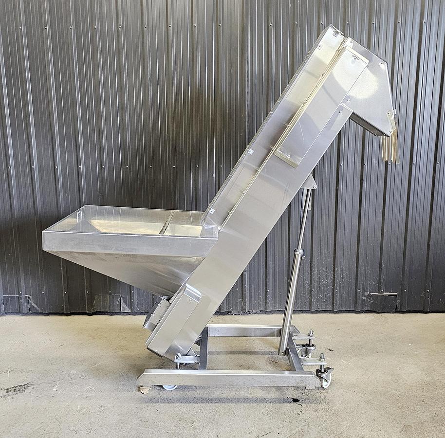 Used Heritage Global Auctions (Hagerstown MD) Lot 709 - Conveyor