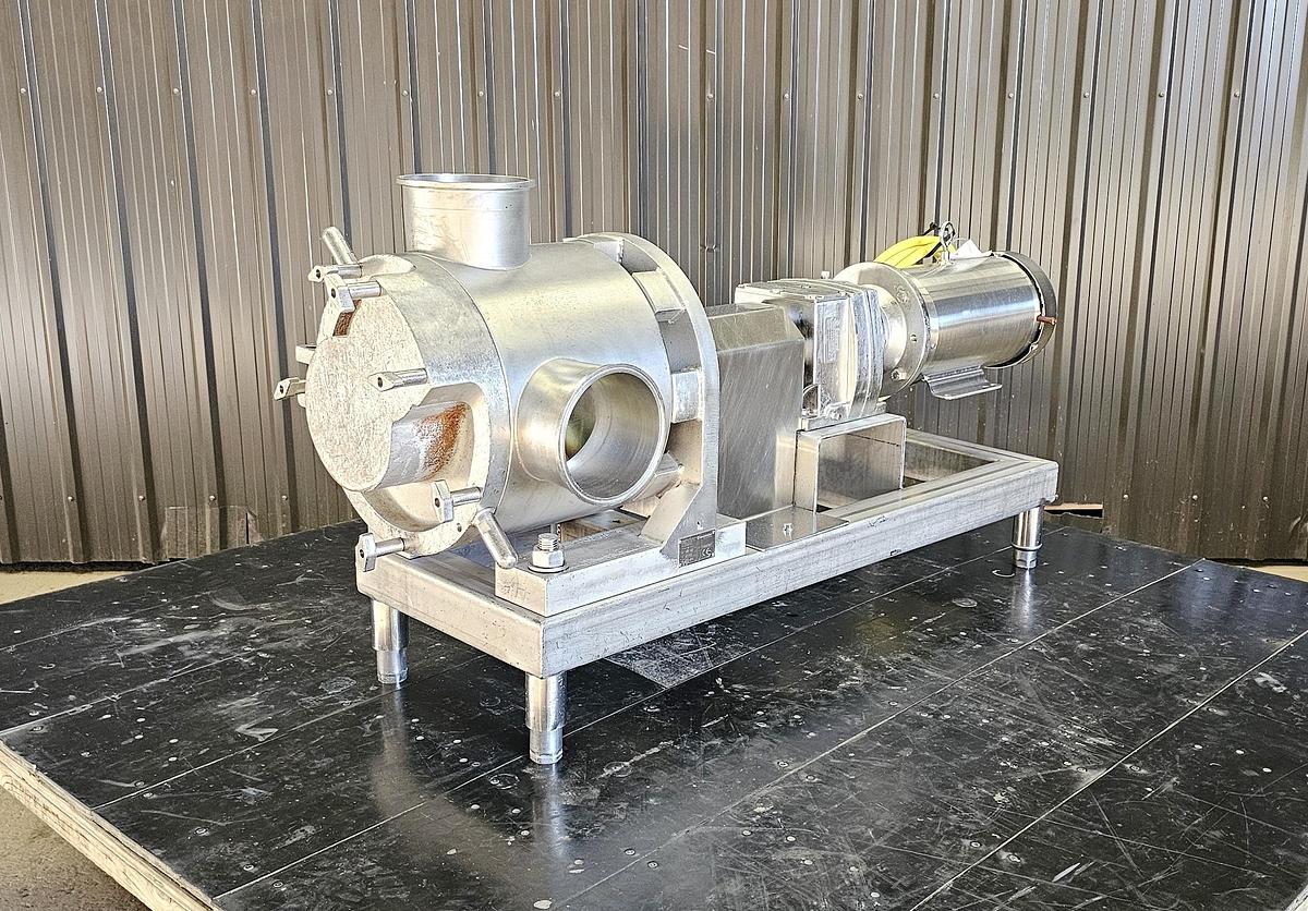 Used TCL Auction - Maple Leaf Foods - Ontario - Lot 45 - Pump