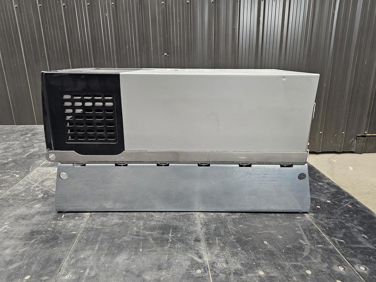 Used Used Allen-Bradley Variable Frequency Drive, Model 20F1ANE063 AA0NNNNN, 60 HP, 600V - Quantity Available : 3