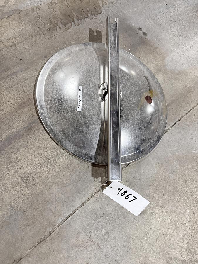 Used Used 2947 Gallon Tank, 304 Stainless Steel